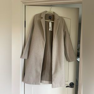 Zara oatmeal polyester coat never worn